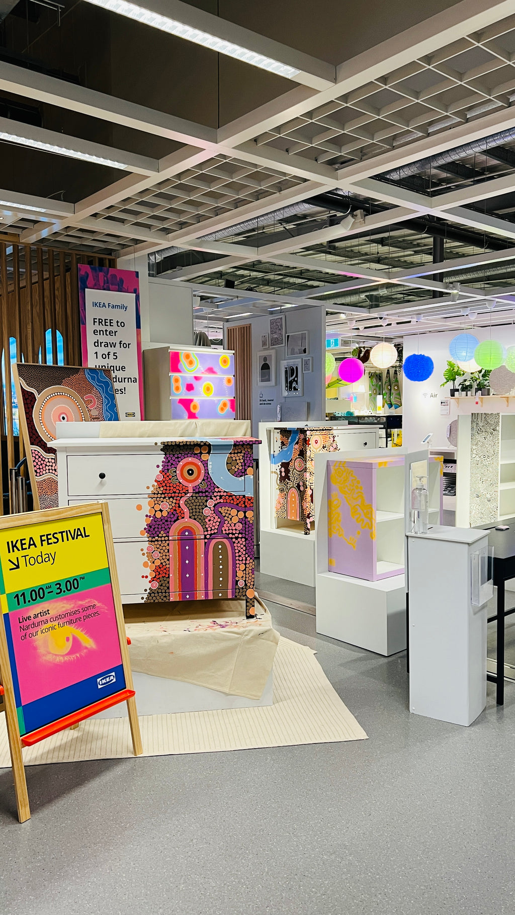 IKEA