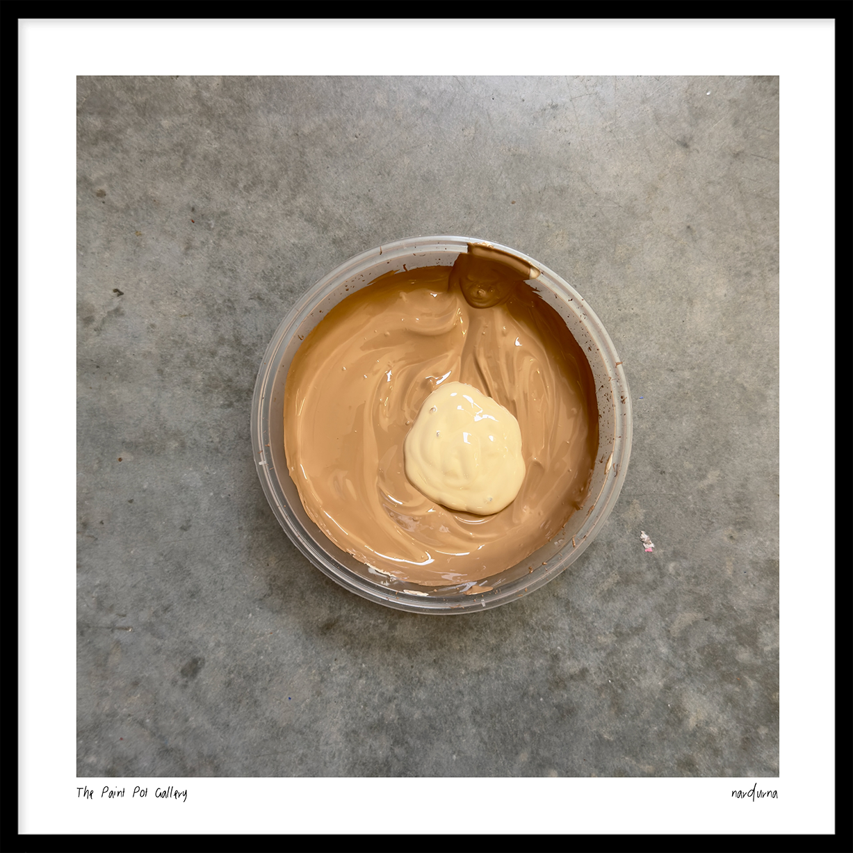 The Paint Pot Gallery - Dust on my Shoes